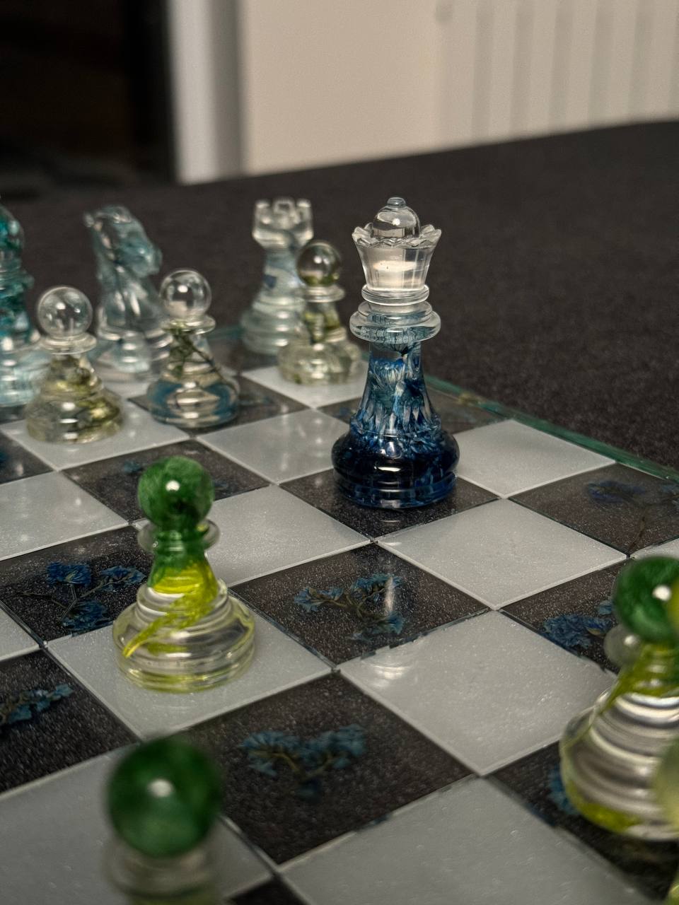 Chess with dried flowers Granadas.store
