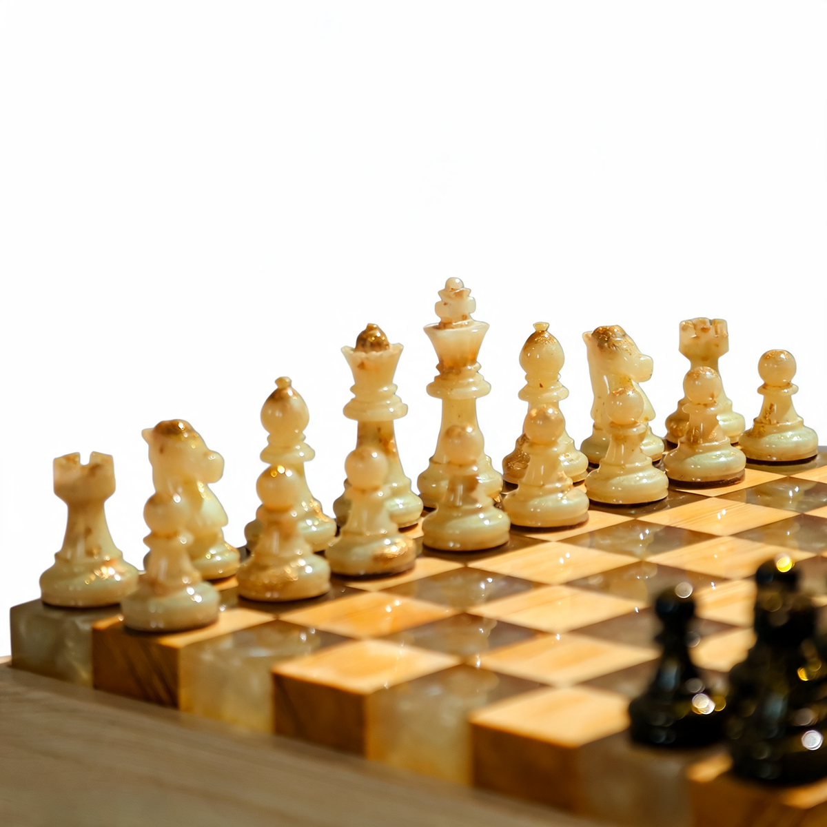 Amethyst Glow Handmade Chess Set | Purple Wood, Epoxy Resin & LED Backlight Granadas.store