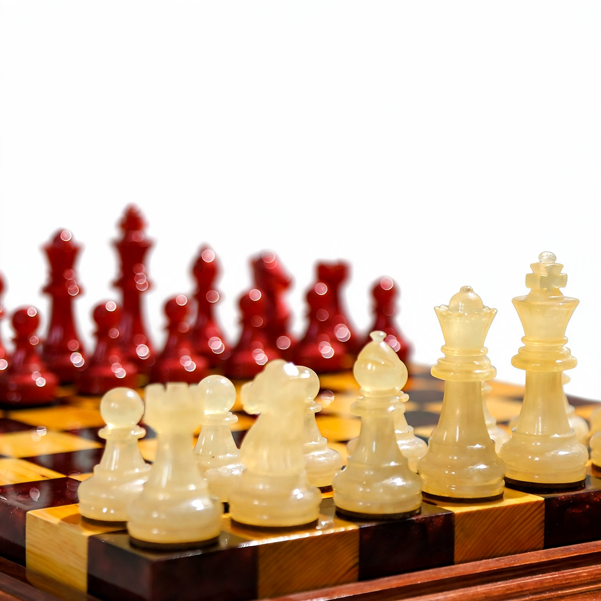 Crimson Pearl Handmade Chess Set | Pearl White & Red Wood & Epoxy Resin Granadas.store