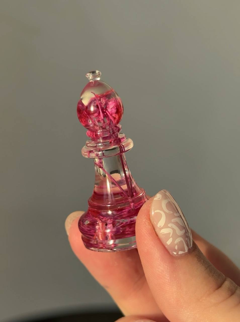 Epoxy chess with dried flowers Granadas.store
