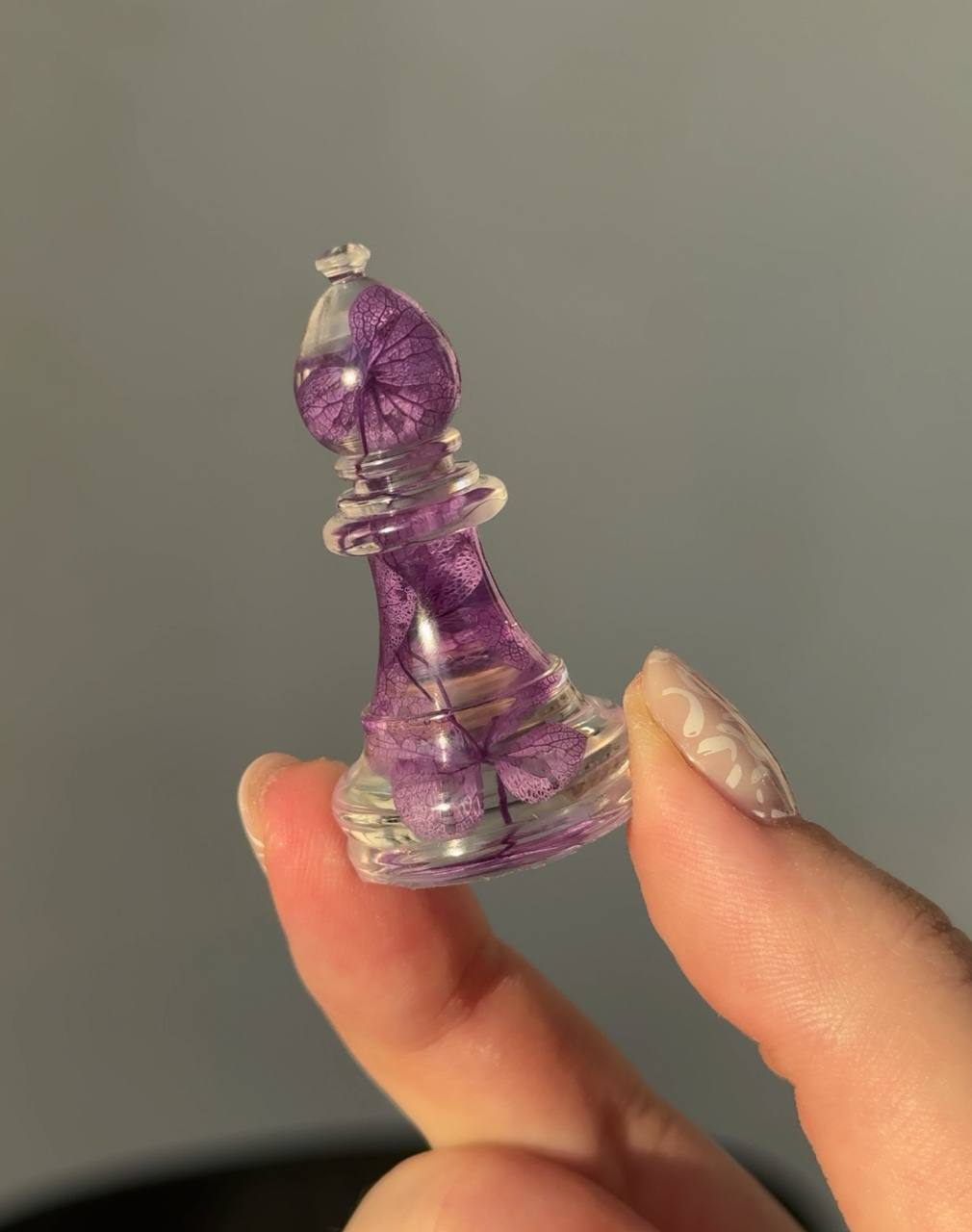Epoxy chess with dried flowers Granadas.store