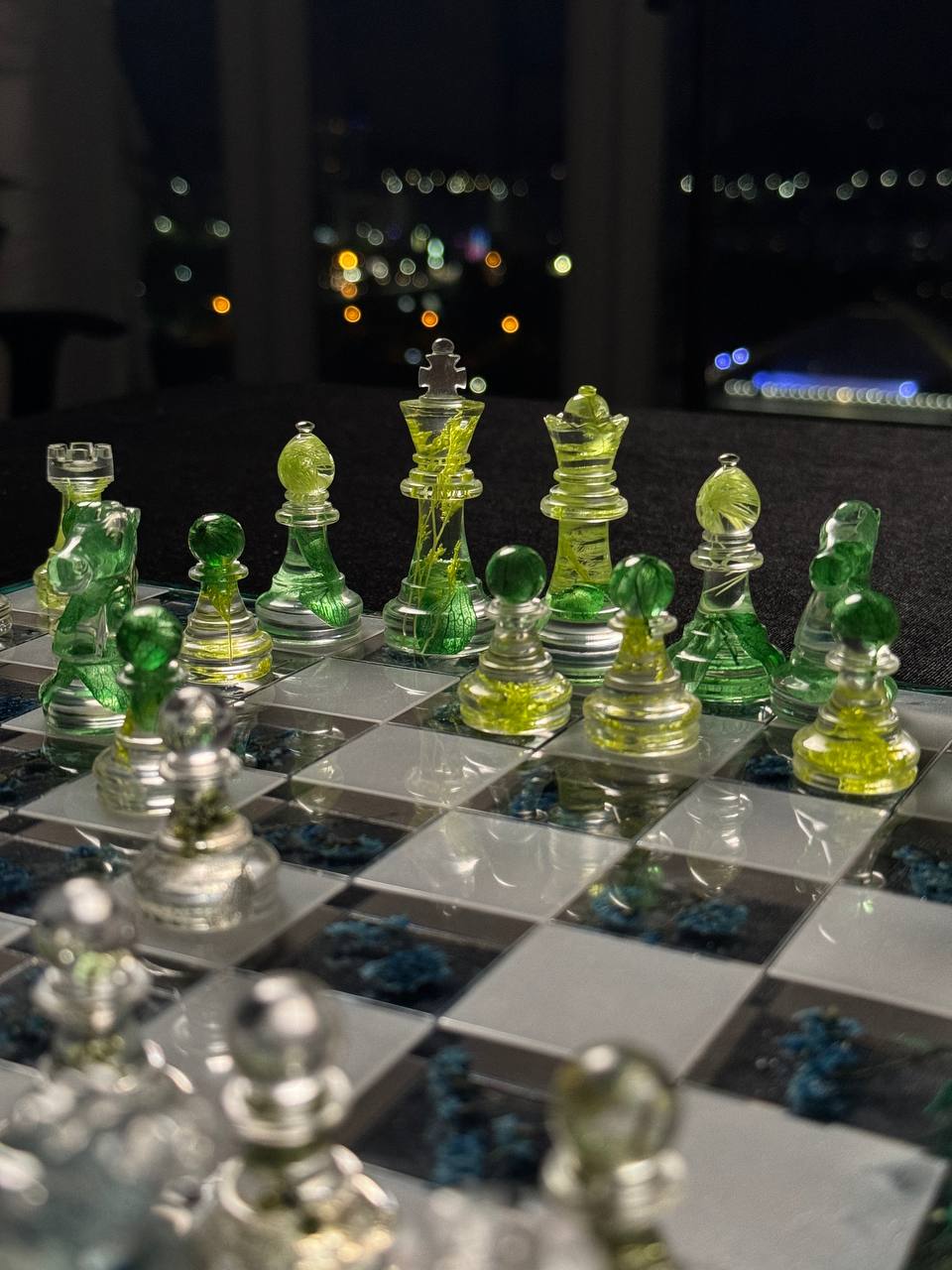 Chess with dried flowers Granadas.store