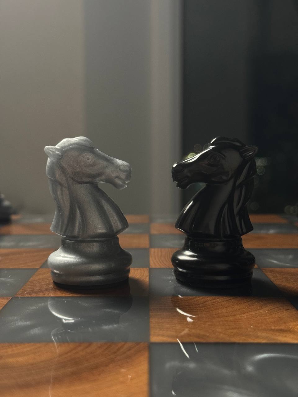 Chess with mother-of-pearl Granadas.store