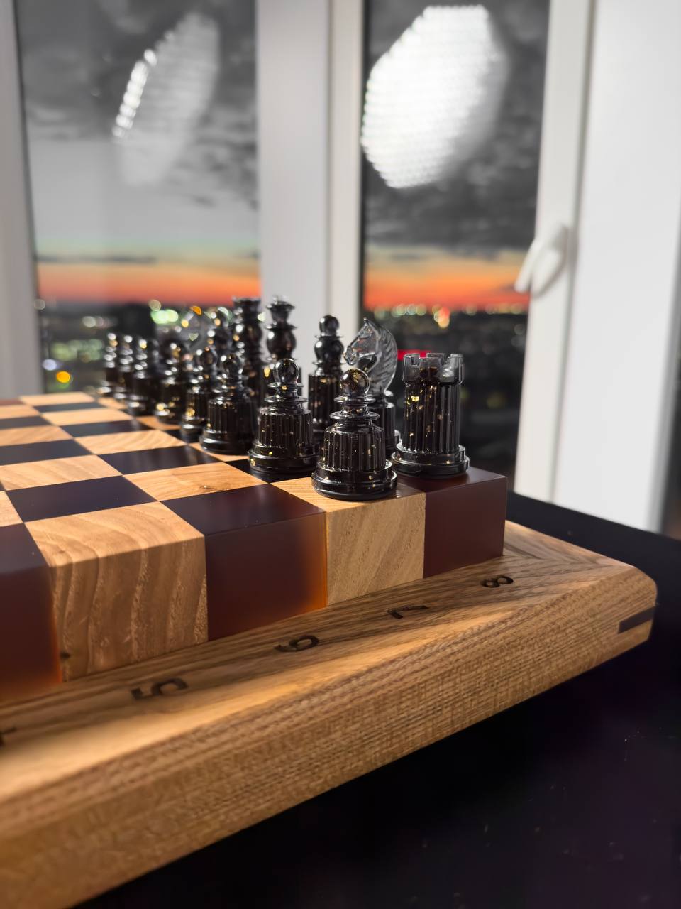 Chess with liquid gold Granadas.store
