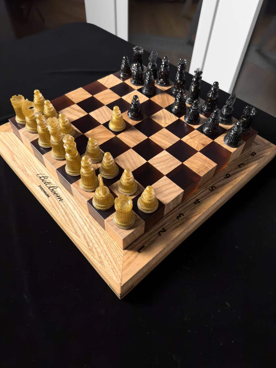 Chess with liquid gold Granadas.store