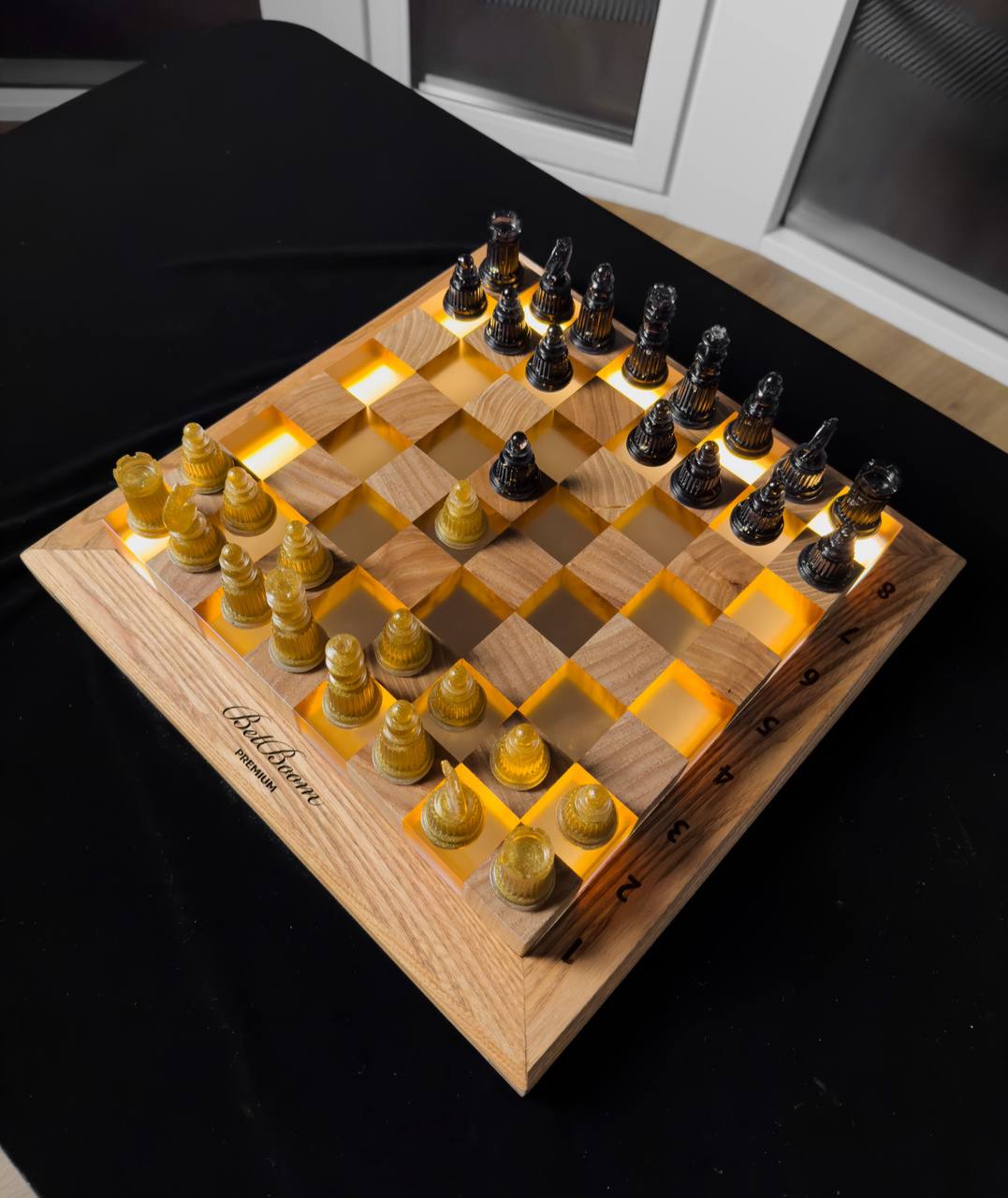 Chess with liquid gold Granadas.store
