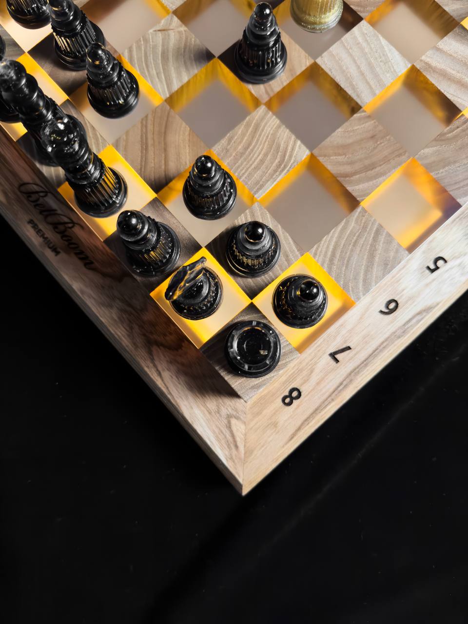 Chess with liquid gold Granadas.store