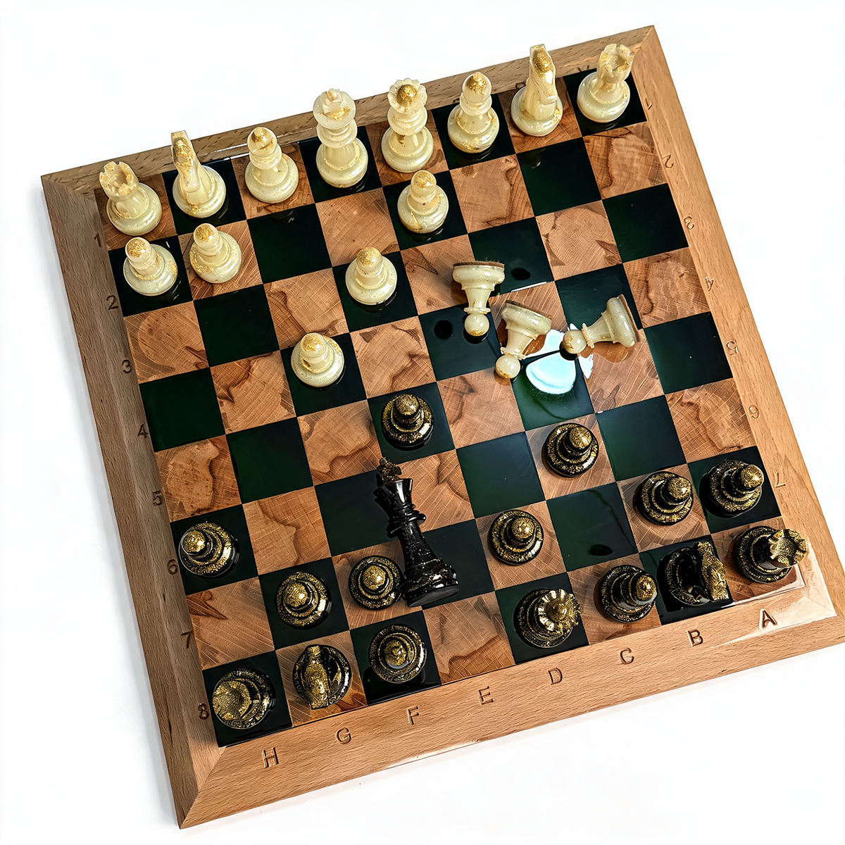 Emerald Elegance Handmade Chess Set | Green Wood & Epoxy Resin Granadas.store
