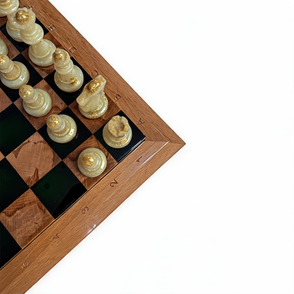 Emerald Elegance Handmade Chess Set | Green Wood & Epoxy Resin Granadas.store